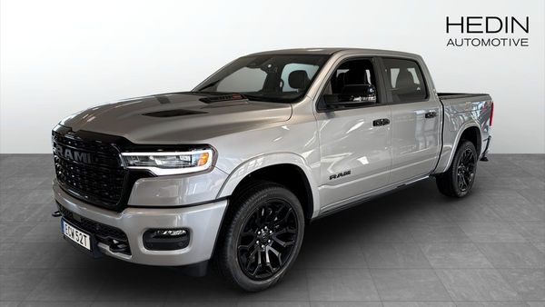 Dodge 1500 RAM Limited Night Edition Hurricane 540hk 0% RÄNTA - 2025