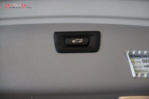 BMW 320 bild 14