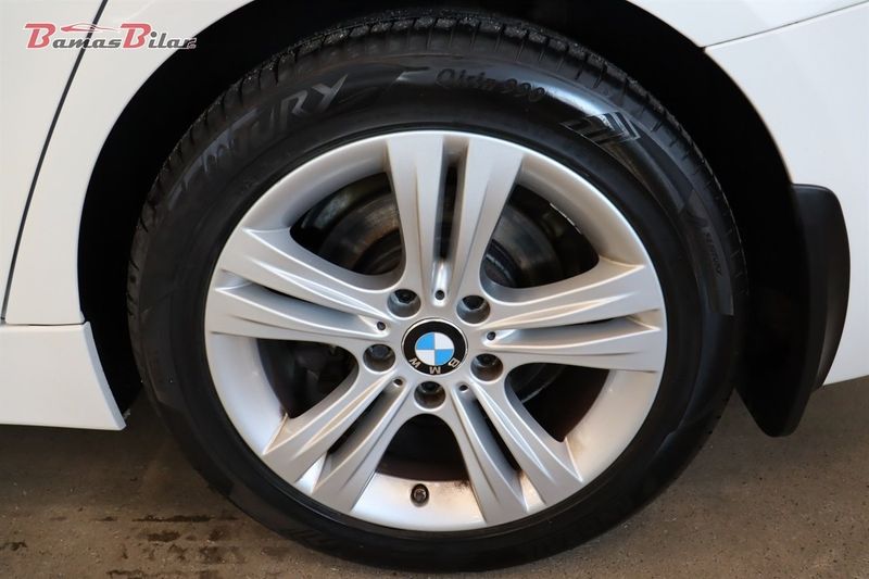 BMW 320 bild 15