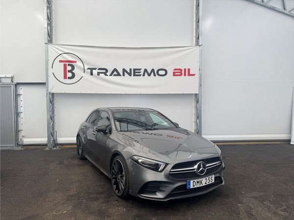 Mercedes A35 AMG 4MATIC | Röda bälten | Pano | Burmeis - 2021