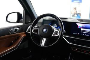 BMW X5 bild 13