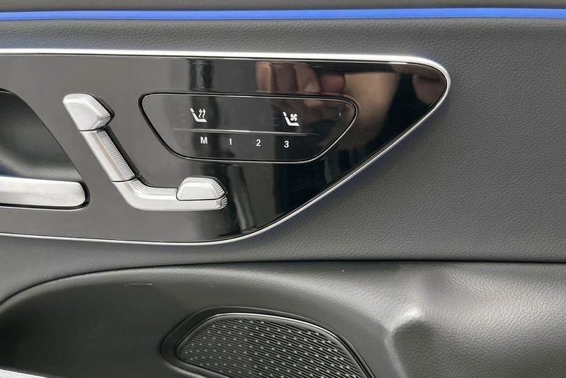 Mercedes E300 bild 13