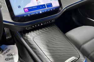 Mercedes E300 bild 12