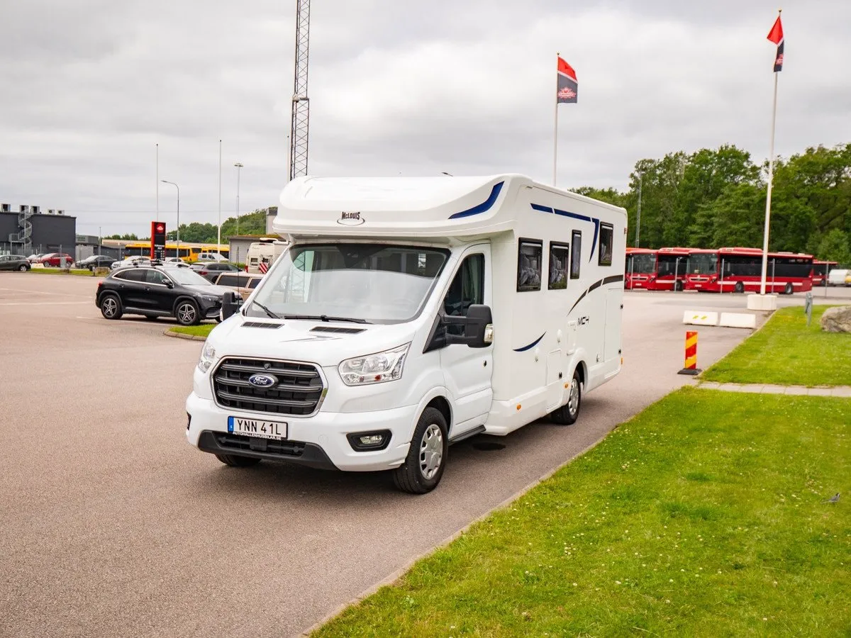 Vehicle image 20