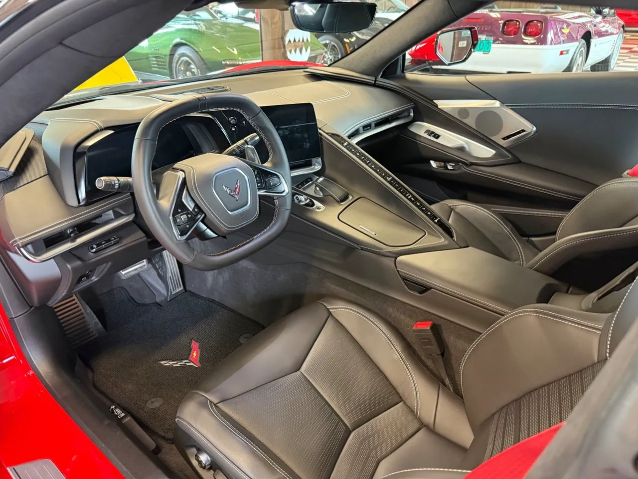 Vehicle image 18