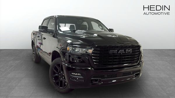 RAM 1500 Laramie Night Edition - 0% Räntekampanj - 2025