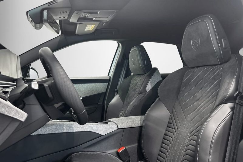 Peugeot e-3008 bild 5