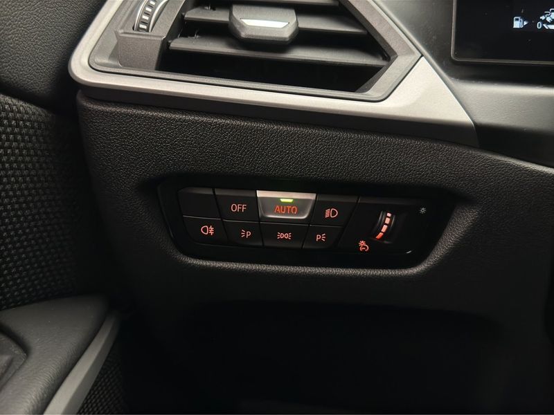 BMW 330 bild 29