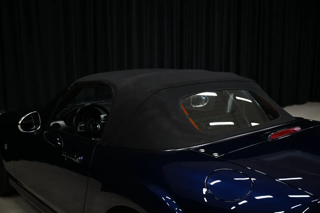 Vehicle image 24