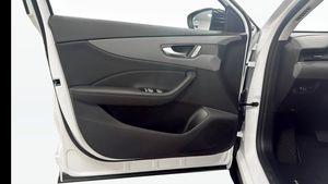 MG S5 EV bild 11