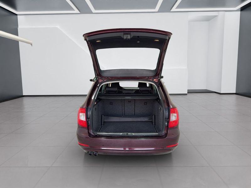 Skoda Superb bild 15