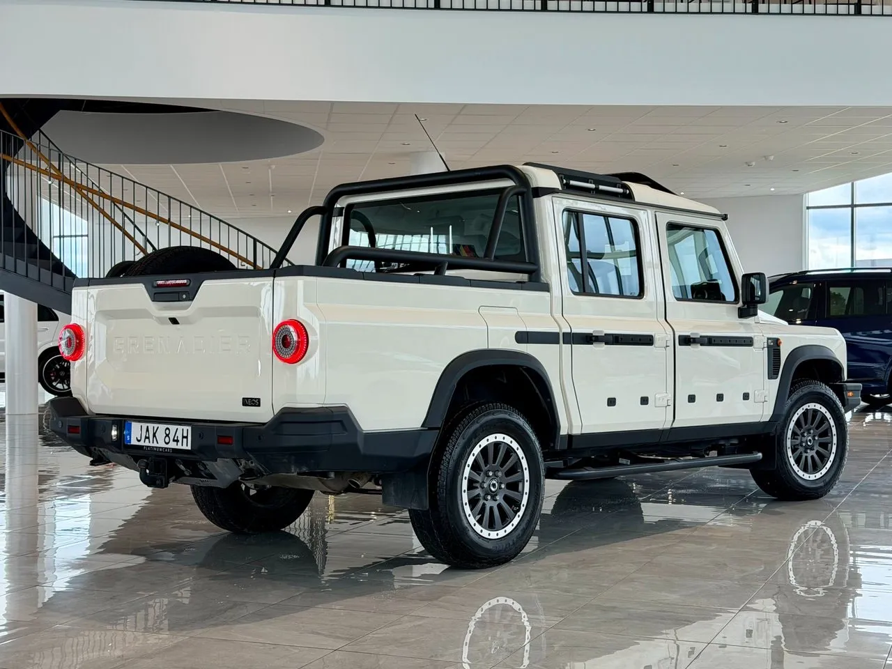 Vehicle image 1