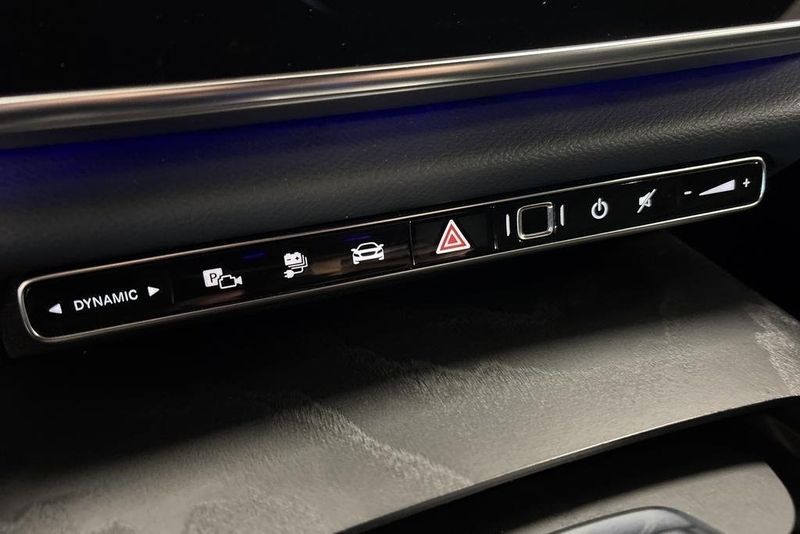 Mercedes E300 bild 14