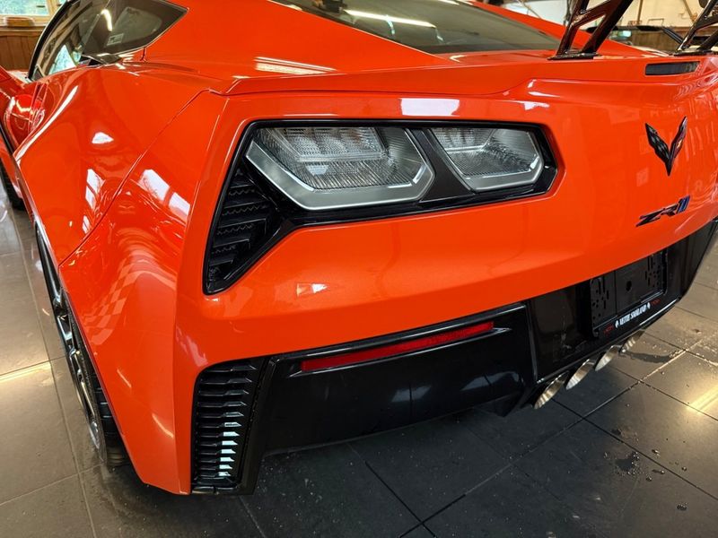Chevrolet Corvette bild 18