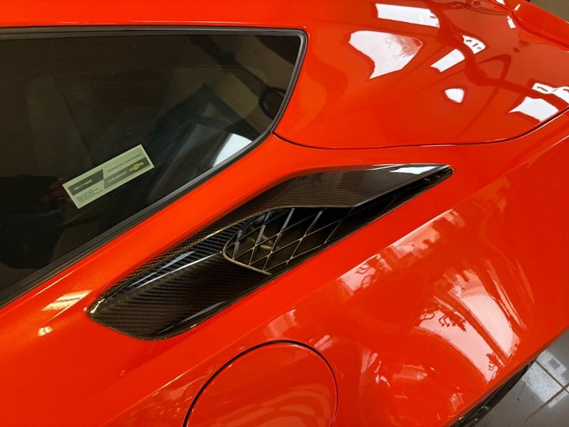 Chevrolet Corvette bild 12