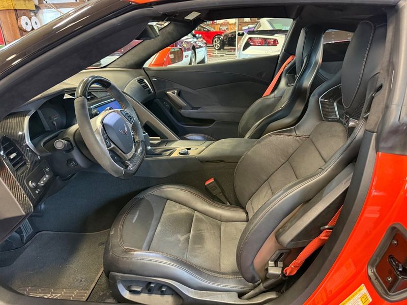 Chevrolet Corvette bild 24