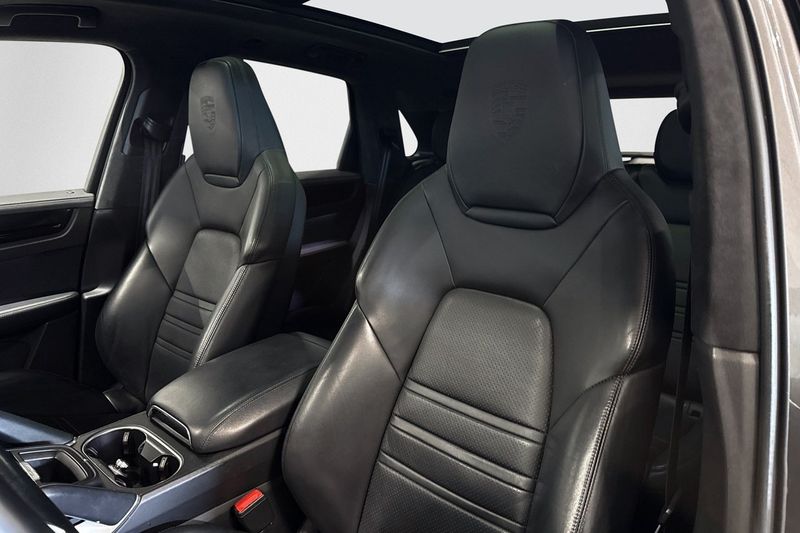 Porsche Cayenne bild 10