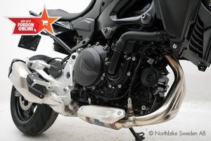 BMW F 900 R bild 14
