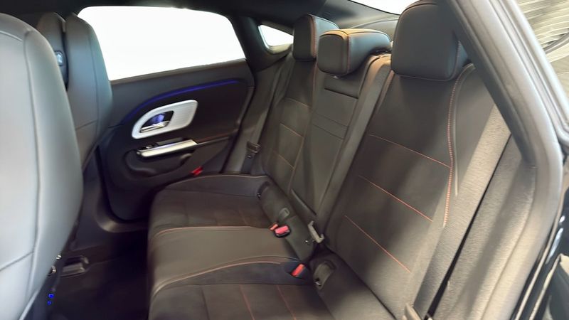 Mercedes CLA250 bild 19