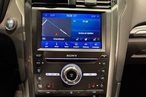 Ford Mondeo bild 12
