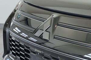 Mitsubishi Outlander bild 9