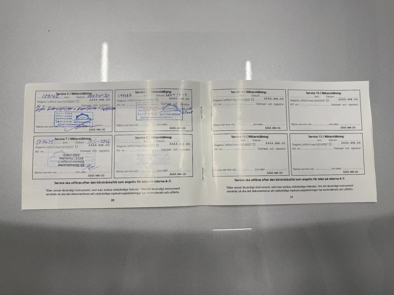 Vehicle image 19