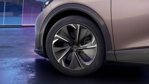 Cupra Tavascan bild 8