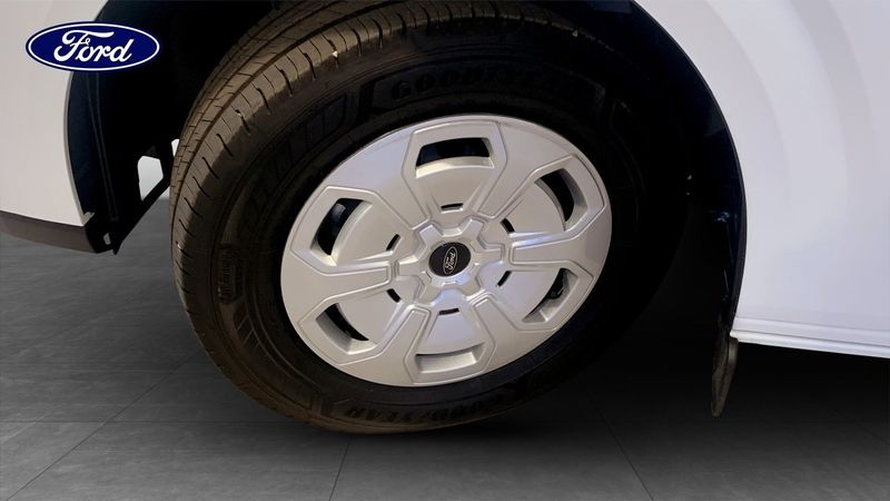 Ford Custom bild 9
