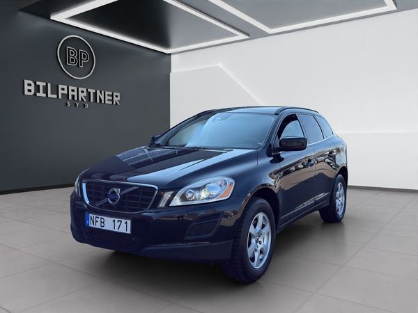 Volvo XC60 D4 Geartronic Momentum/Skinn/Elstolar/Keyless/Dragkrok - 2013