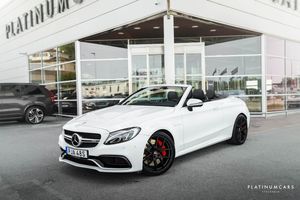 Mercedes C63 AMG bild 1