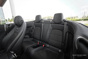 Mercedes C63 AMG bild 9