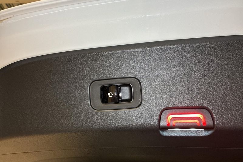 Mercedes GLC400 bild 23