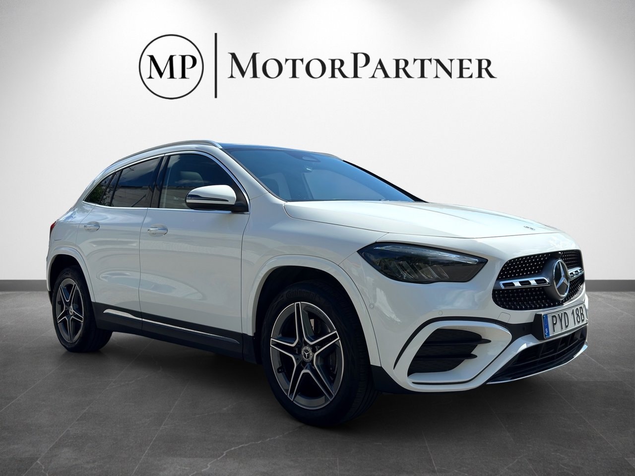 Mercedes GLA250