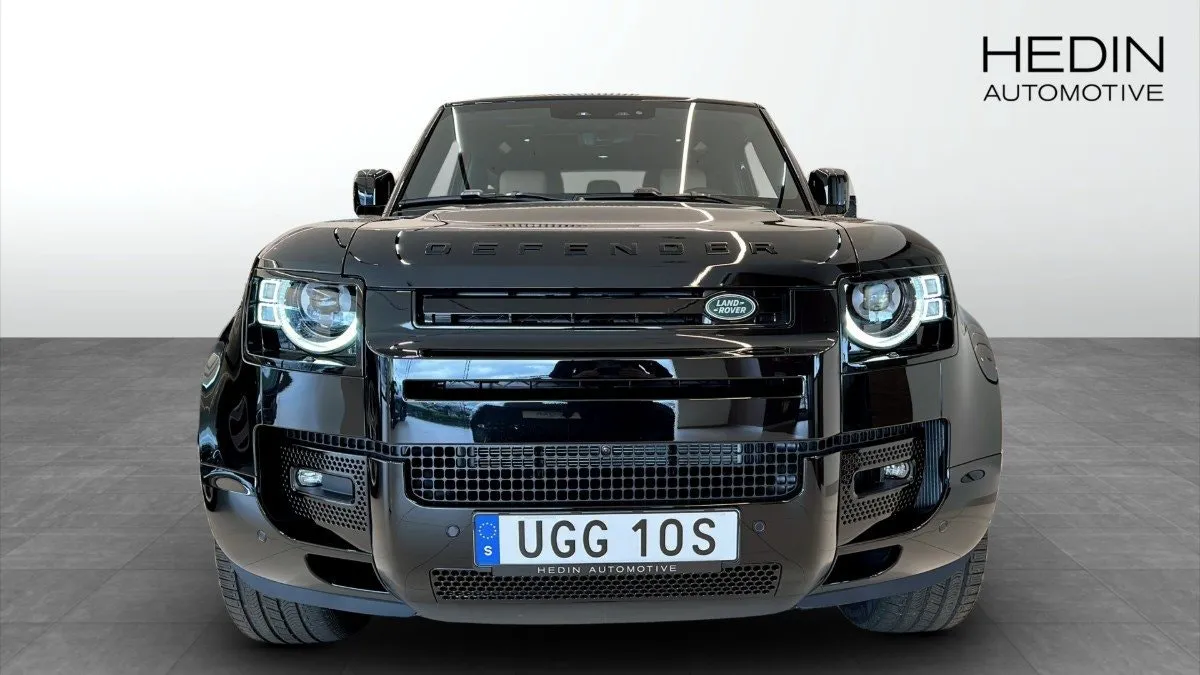 Vehicle image 7