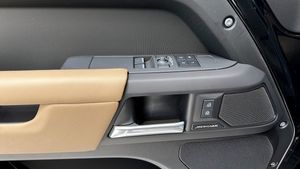Land Rover Defender bild 11