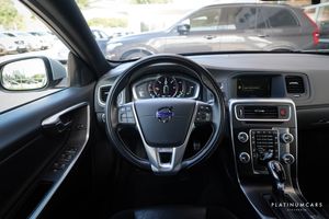 Volvo S60 bild 8