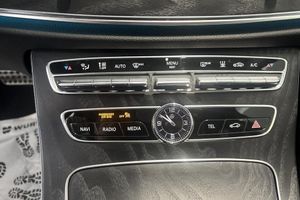 Mercedes E220 bild 13