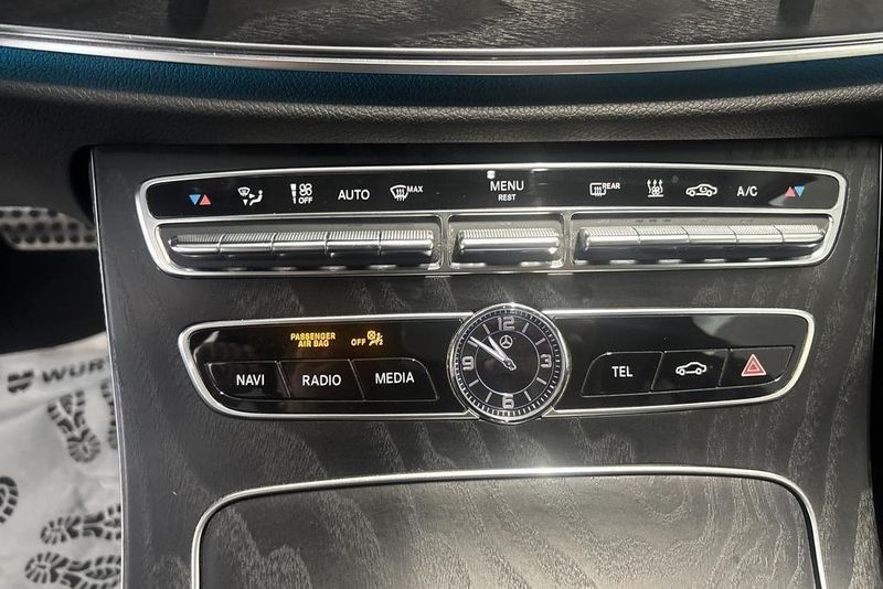 Mercedes E220 bild 13