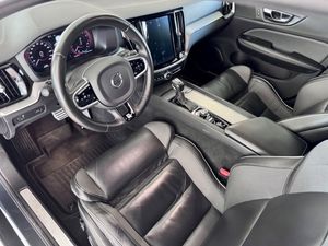 Volvo S60 bild 2