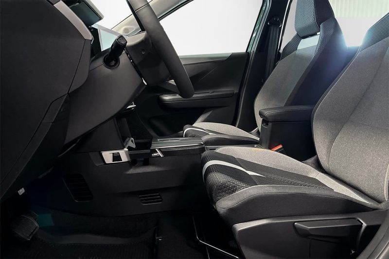Opel Frontera bild 7