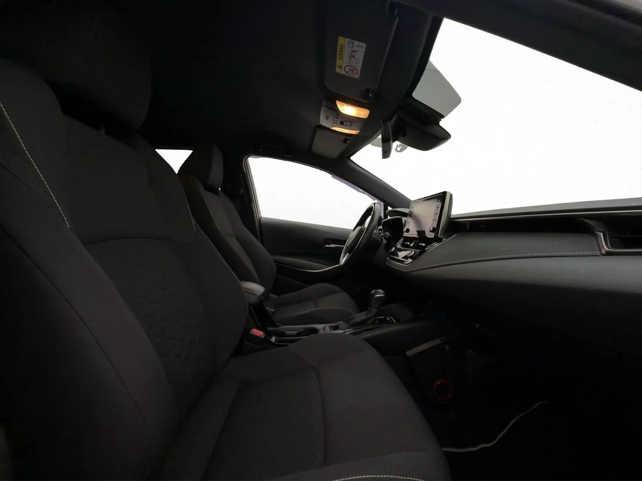 Vehicle image 8
