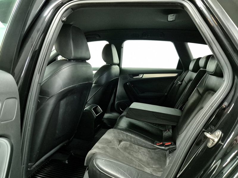 Audi A4 bild 21