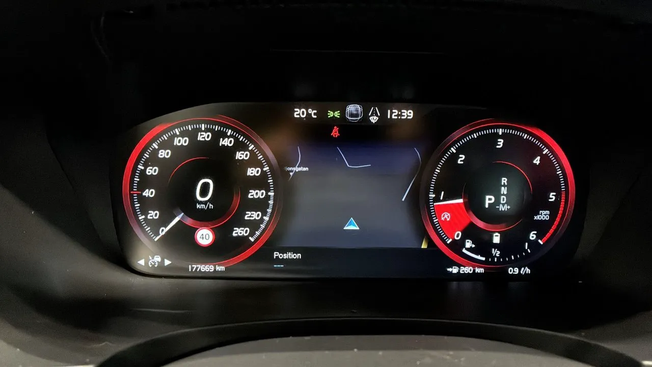 Vehicle image 21