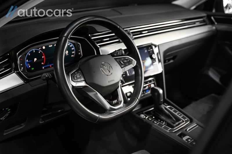 Volkswagen Passat bild 15