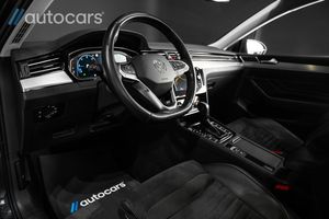 Volkswagen Passat bild 14