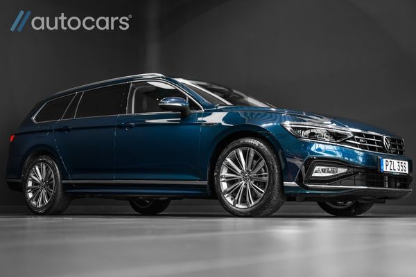 Volkswagen Passat 2.0 TDI 200hk 4Motion R-Line|Executive|Matrix|Dragkrok - 2021