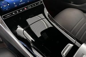 Mercedes GLC220 bild 12
