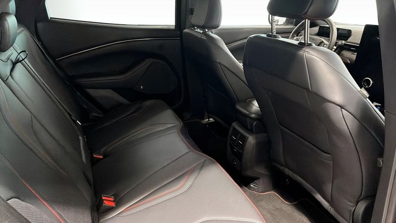 Ford Mustang Mach-E bild 5