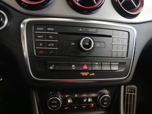 Mercedes CLA45 AMG bild 24