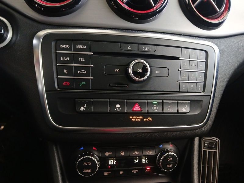Mercedes CLA45 AMG bild 24